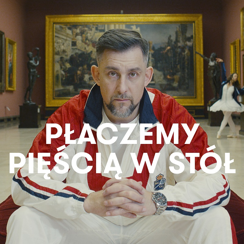 Obejrzyj klip do PŁACZEMY PIĘŚCIĄ W STÓŁ 