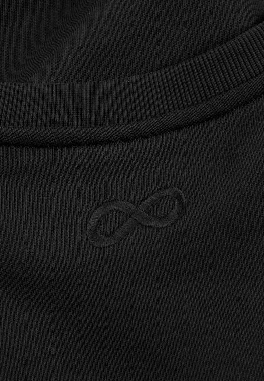 KL261MSWE1021_crewneck_jacquardlabel_black_4