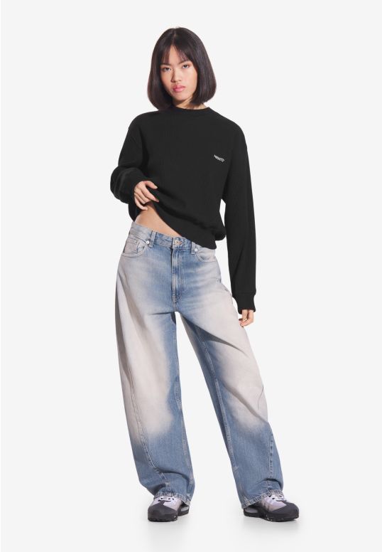 Ribbed women's hoodless sweatshirt black