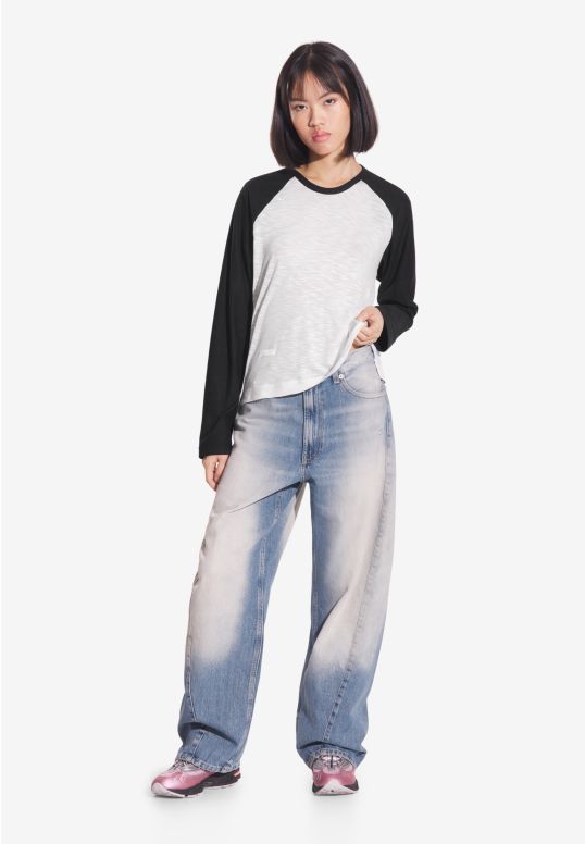 College longsleeve women's black